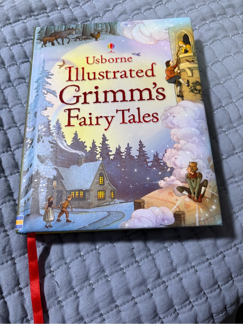 Born Usborne Illustrated Grimm's Fairy Tales - Yellow Cover with Purple Accents